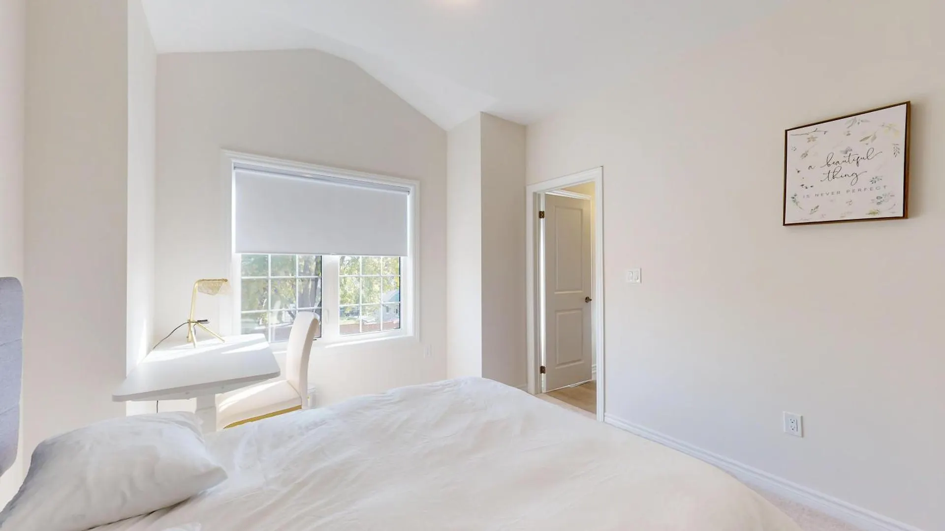 New Custom-Built House In Toronto Villa Vakantiehuis